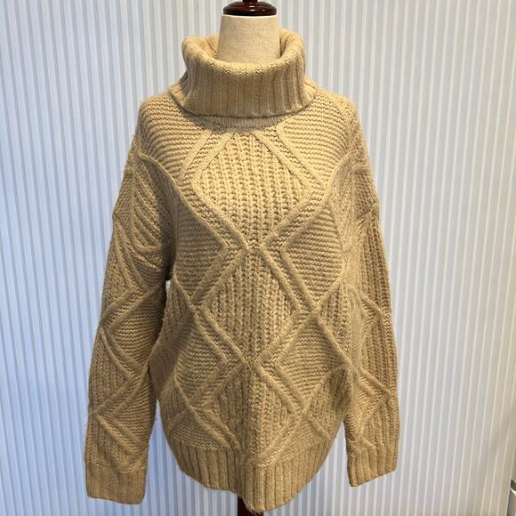 CASLON Women's Chunky Cable Knit Turtleneck Sweater Size S In Beige - Picture 2 of 8